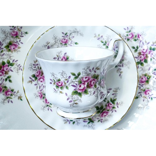 1045 - Royal Albert Lavender Rose patterned tea, coffee & dinner ware to include part tea set, coffee pot, ... 