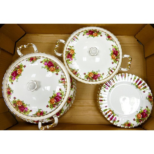 1061 - A Large collection of Royal Albert Old Country Roses tea & dinner ware to include - 5 lidded tureens... 