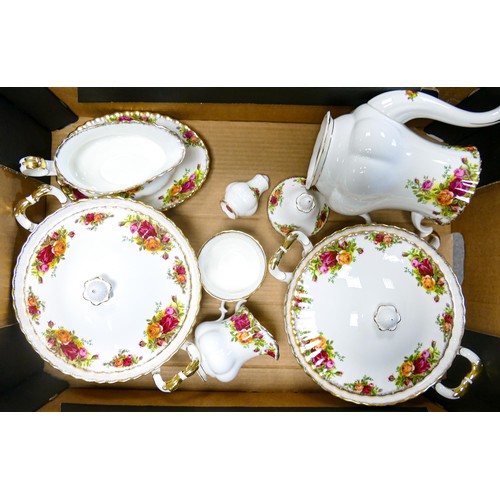 1061 - A Large collection of Royal Albert Old Country Roses tea & dinner ware to include - 5 lidded tureens... 