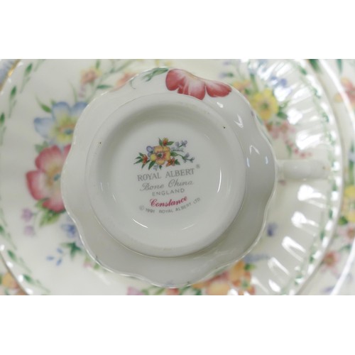 1074 - Royal Albert Royal Albert Constance patterned dinner & tea ware, 68 pieces in 2 trays, some factory ... 