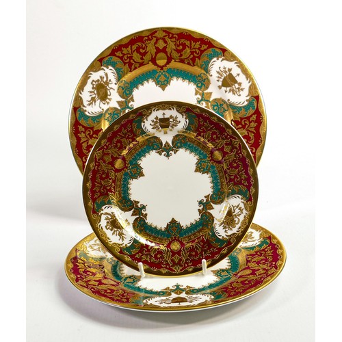 1117 - De Lamerie Fine Bone China, three graduated heavily gilded Royale pattern plates, specially made hig... 