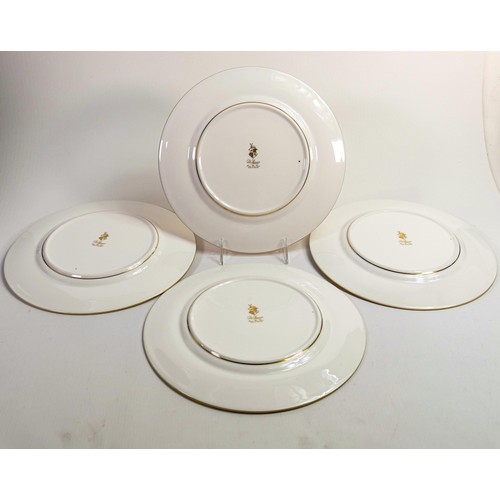 1174 - De Lamerie Fine Bone China Ivory Elegance patterned dinner plates, specially made high end quality i... 