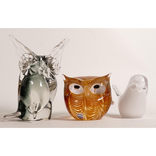 1242 - Mvrano, Murano & similar glass paperweights in the form of Owls, tallest 20cm (2)