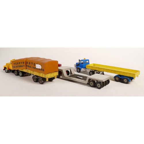 1715 - Vintage overpainted Corgi Supertoys & Major Low Loader 986, articulated trailer x 2 model toy lorrie... 