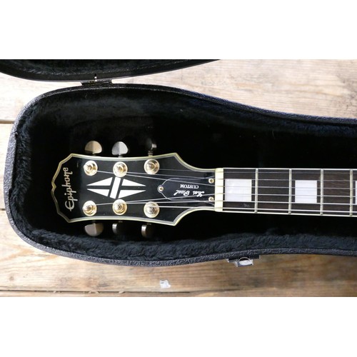 1661 - Cased Epiphone Les Paul Custom Electric Guitar serial number EF80803123 in fitted hard case - neck s... 