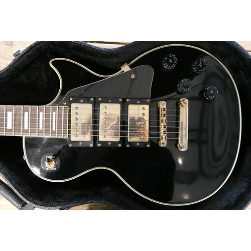 1661 - Cased Epiphone Les Paul Custom Electric Guitar serial number EF80803123 in fitted hard case - neck s... 