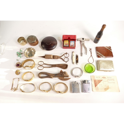 653 - Good job lot of collectors items including treen candle snuffers, treen, lighter, assorted fashion w... 