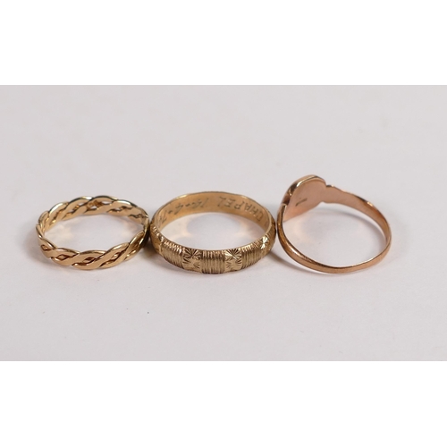 672 - 9ct gold wedding ring, size O and two 9ct gold rings, 5.5g.