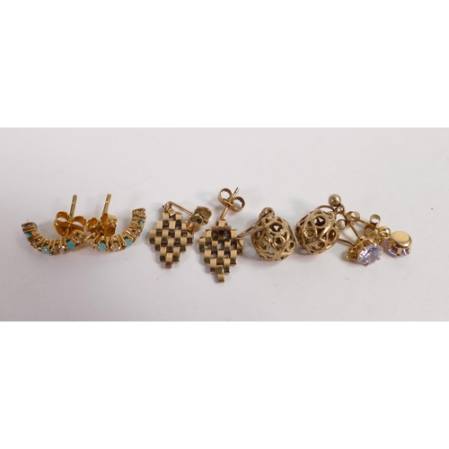 795 - Four pairs of 9ct gold earrings, 5.4g.