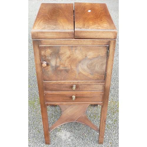 505 - George III gentleman's wash stand, height 90cm, depth 41cm & width 41cm.