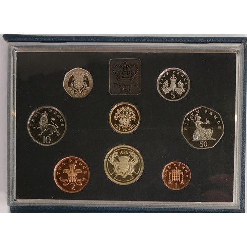 657 - A collection of United Kingdom proof coin sets by Royal mint. Comprising of 1983 x 2, 1984 x 2, 1985... 