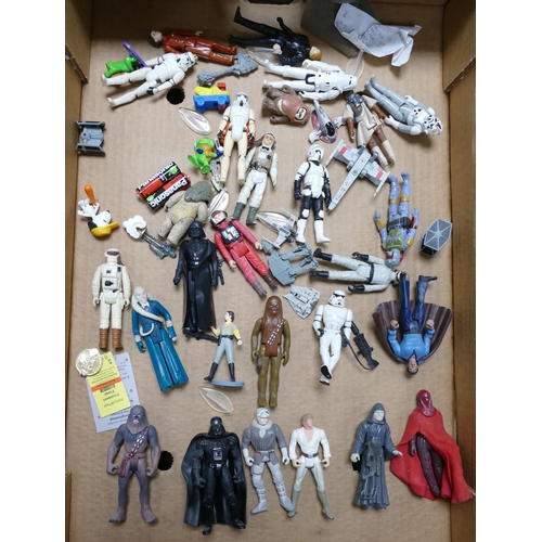 264 - A collection of 1990 Kenner LPL & similar Star Wars Action figures