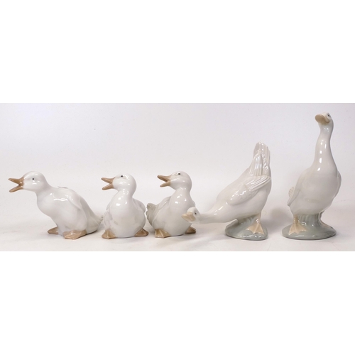 283 - Five Nao Geese Figures, tallest 15cm(5)