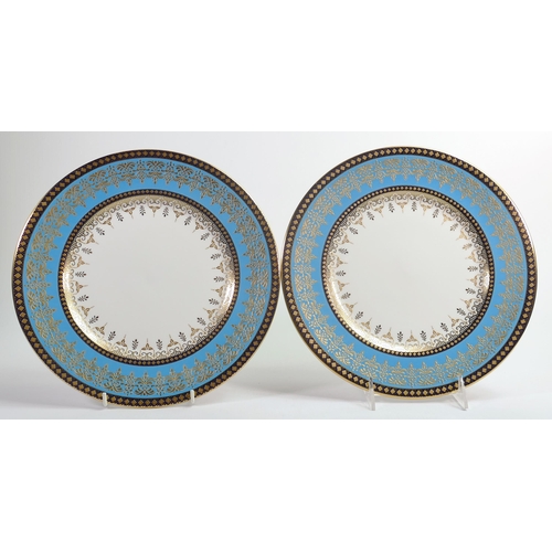 19 - De Lamerie Fine Bone China, heavily gilded dinner plates , specially made high end quality item, Mad... 