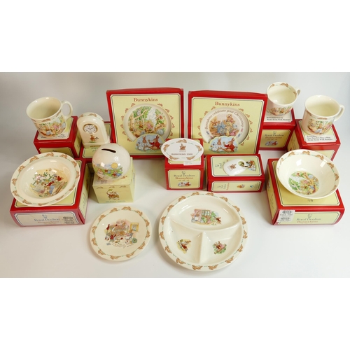 580 - A collection of Royal Doulton Bunnykins nursery ware to include tea cup, one handled hug a mug, sauc... 