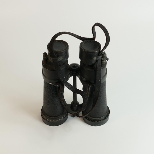 587 - A pair of War issue Barr and Stroud Military binoculars 7 x No 52070. 24cm long