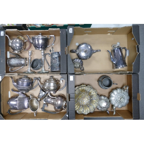 543 - Quantity of Silverplate teapots, bwols, candlesticks etc. (3 Trays)