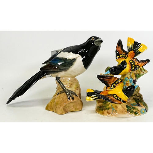 247 - Beswick Baltimore Orioles 926 together with a Magpie