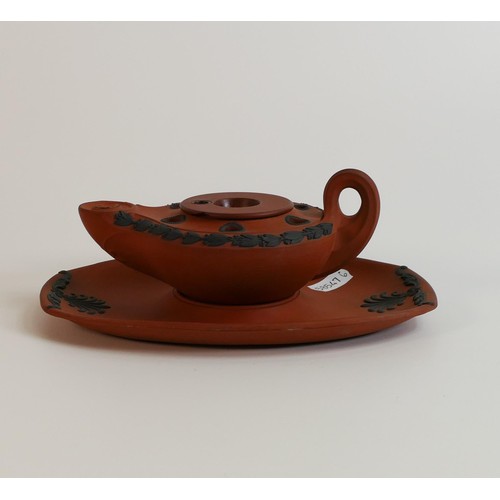 676 - Wedgwood antique & Rosso Jasper ware Phosphorus burner on stand, chip to top edge of burner and unde... 