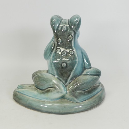 689 - Beswick blue gloss frog 368. Height 17cm