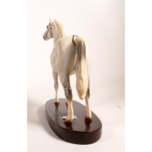 785 - Beswick Champion Welsh Mountain pony Gredington Simwit on wooden plinth.