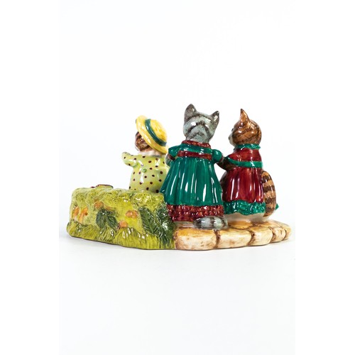 881 - Beswick prototype Beatrix Potter tableau figure Mittens, Tom Kitten and Moppet, painted in a differe... 