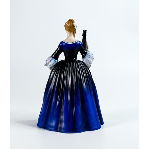 952 - Royal Doulton limited edition figurine Chitarrone HN2700 from the Lady Musicians series. Boxed with ... 