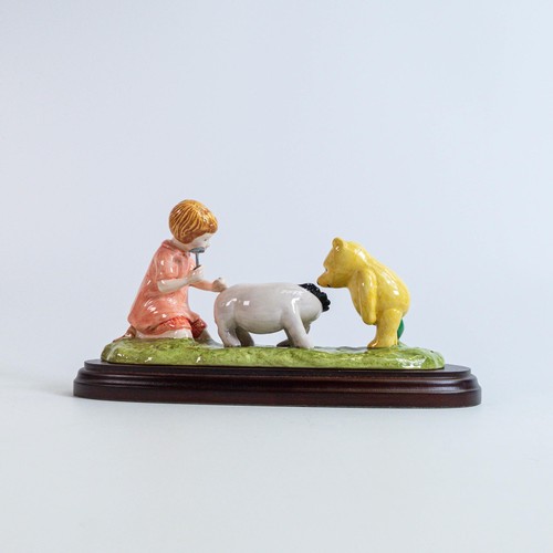 1022 - Royal Doulton Winnie the Pooh tableau of Eeyore Loses a Tail, issued in 1996 in a Limited edition of... 