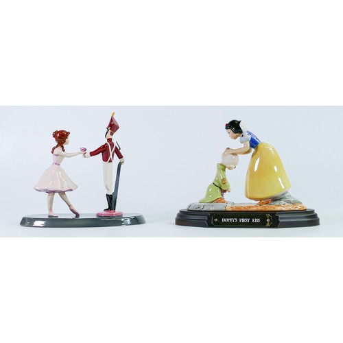 1025 - Royal Doulton Disney Showcase limited edition of 2000, Tableaus of Dopey's First Kiss No 1135 and Fl... 