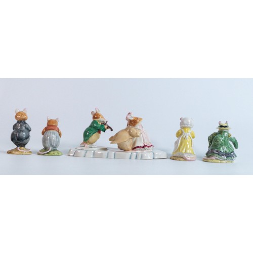 1028 - Royal Doulton Brambly Hedge tableau The Ice Ball, limited edition of 3000, boxed, together with four... 