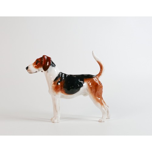 1077 - Royal Doulton model of an American Foxhound HN2525, h.15cm.