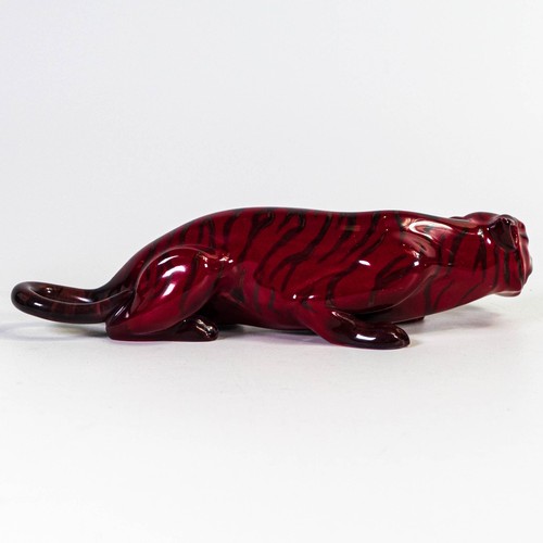 1100 - Royal Doulton Flambe tiger, length 24cm