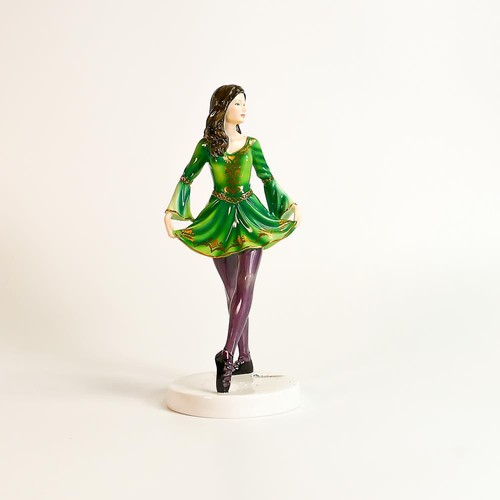 1169 - Royal Doulton Irish Celtic Dance Collection Limited edition figurine HN5569