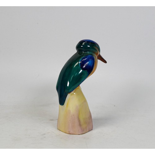 1200 - Royal Doulton kingfisher on a rock HN131