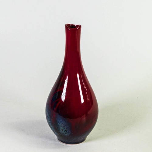 1253 - Royal Doulton Flambe veined 1612 vase height 20cm