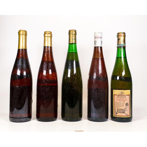 1381 - Collection of five German white wines to include J. Demmersche Weingrosskellerien Spatlese 1983, Pie... 