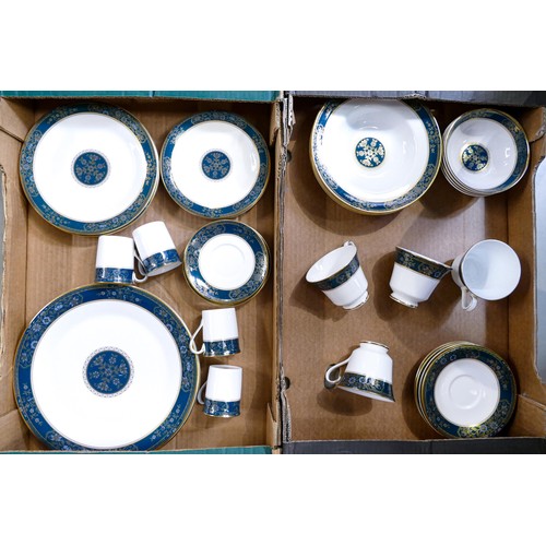 1749 - A collection of Royal Doulton Carlisle pattern tea & dinnerware to include - coffee cans & saucers, ... 