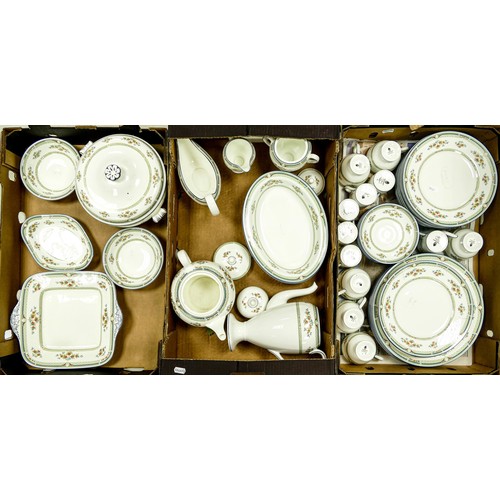 1781 - Wedgwood Hampshire patterned tea & dinner ware to include - dinner plates, coffee pot, open veg bowl... 