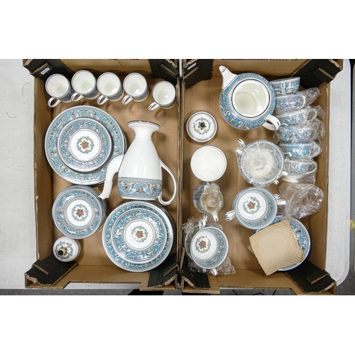 1786 - A collection of Wedgwood Turquoise Florentine tea & dinner ware to include - 6 tea cups, 5 coffee cu... 