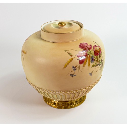 1882 - Royal Worcester large potpourri jar 1286, blush floral decoration with green factory marks, h.23cm. ... 