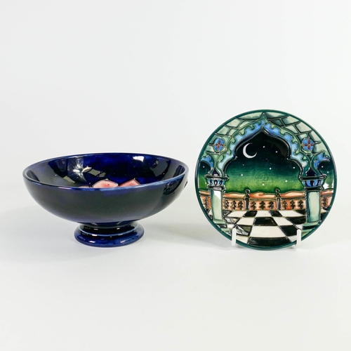 104 - A Moorcroft Jumeirah pattern pin dish , dated 1999 together with Clematis footed bowl on blue ground... 