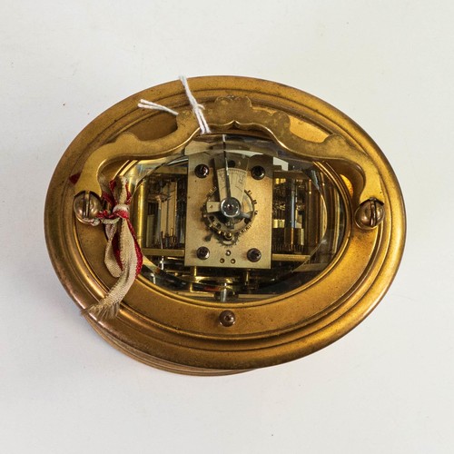 2026 - Fine 19th century Italian oval brass oversize Carriage Clock, with repeat and alarm function, comple... 