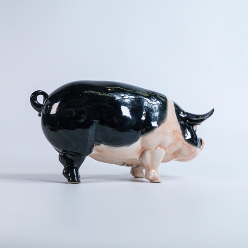 715A - A Beswick England Prototype Wessex Saddleback Boar C2006, length 28cm, height 15cm