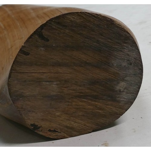 2220 - Large wooden antique propeller blade with brass leading edge, length 160cm, couple of nicks to rear ... 