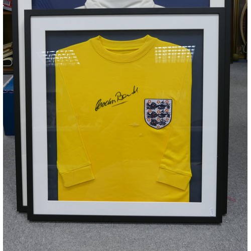 2008 - Signed Gordon Banks Yellow Football shirt, frame size 69 x 74cm