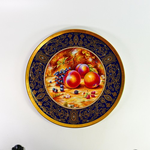 1919 - Royal Worcester large round gilded plaque hand painted with fruit by D Fuller, made for the 250th An... 