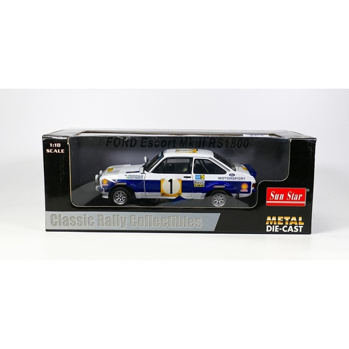 453 - Boxed 1:18 Sunstar Rally Collectables Model Toy Car 4435 Ford Escort MkII RS1800