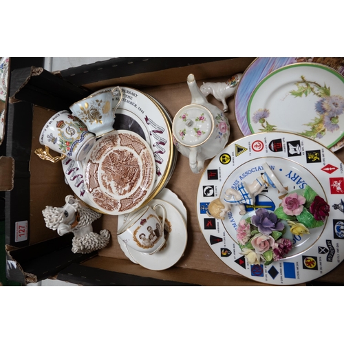 127 - A mixed collection of items to include commemorative plates, Sadler floral teapot, pottery figures e... 