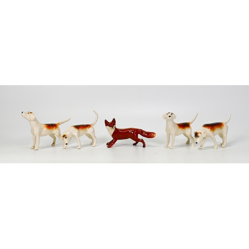 152 - Beswick 2nd Version Foxhounds & small standing fox(5)