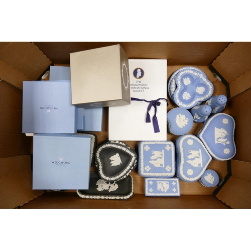 406 - A collection Wedgwood Jasperware in black and blue colourways to include Wedgwood International Soci... 